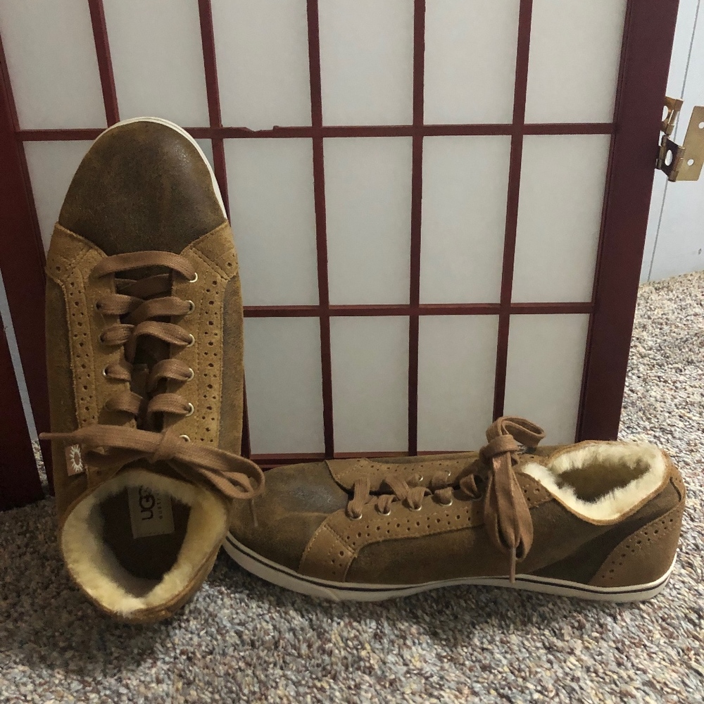 UGGs Men's two-toned shoes - Size 11